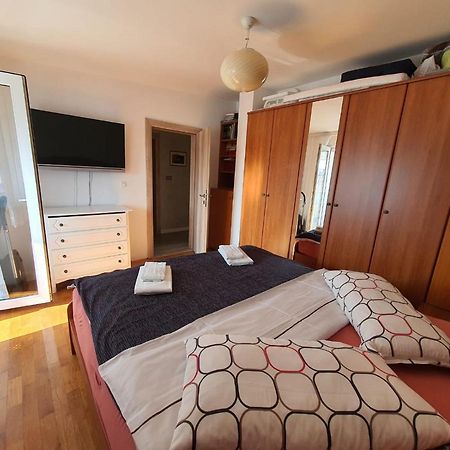 Apartment Sara Umag Eksteriør billede